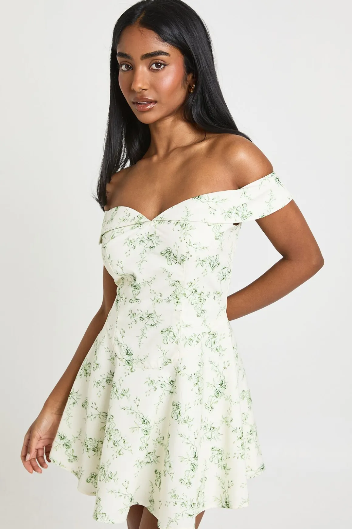 Robe mini skater Bardot à imprimé floral