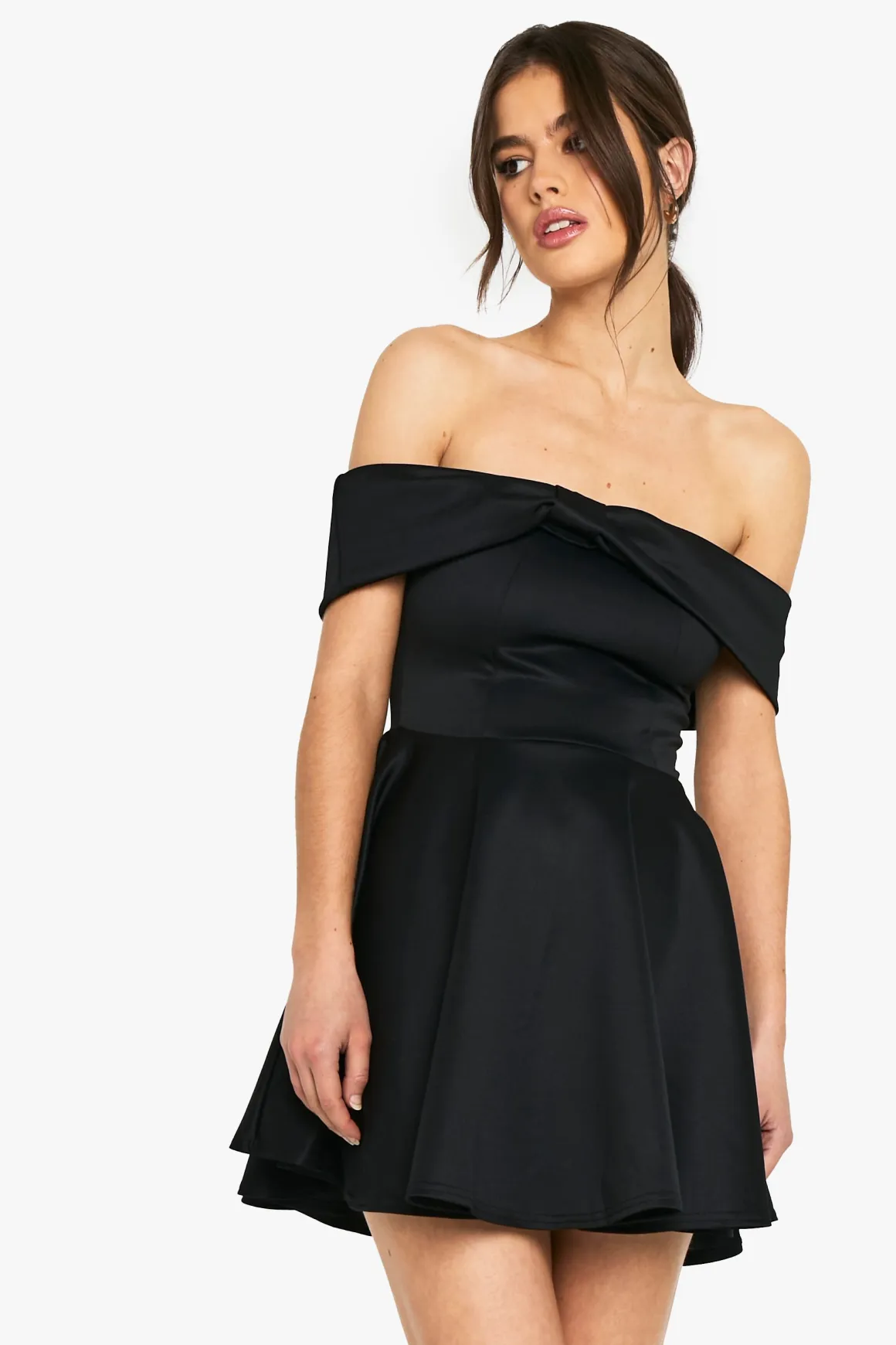 Robe mini skater volume Bardot en Sucba liée