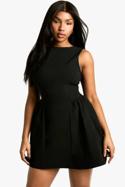 Robe mini skater volume à encolure fendue sur mesure