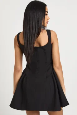 Robe mini skater à volume structurée Bardot