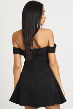 boohoo Robe Mini Structurée Bardot<Femme Robes Patineuses|Robes