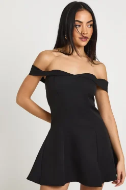 boohoo Robe Mini Structurée Bardot<Femme Robes Patineuses|Robes