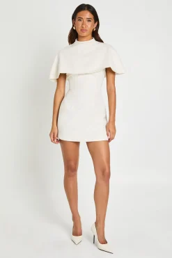 boohoo Robe Mini Structurée À Détail Cape Rabattue Ajustée<Femme Robes Moulantes|Robes