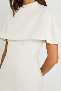 boohoo Robe Mini Structurée À Détail Cape Rabattue Ajustée<Femme Robes Moulantes|Robes