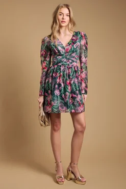 Robe Mini Structurée Évasée avec Détail Plissé