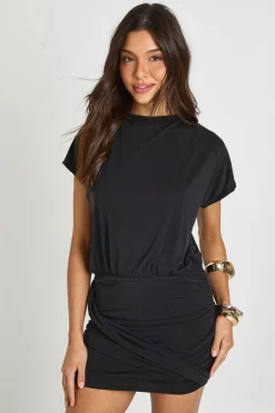 boohoo Robe Mini Super Douce À Dos Drapé Et Ourlet Croisé<Femme Robes Moulantes|Robes