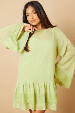 Robe Mini Étagée à Manches Évasées Petite