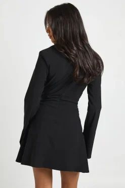 boohoo Robe Mini À Taille Froncée Et Manches Évasées<Femme Robes À Manches Longues|Robes