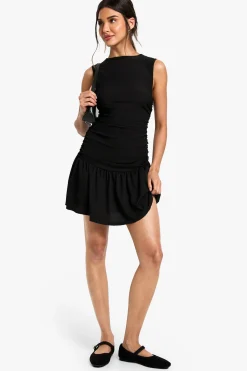 boohoo Robe Mini Texturée à Décolleté Fendu et Taille Basse<Femme Robes Courtes|Robes