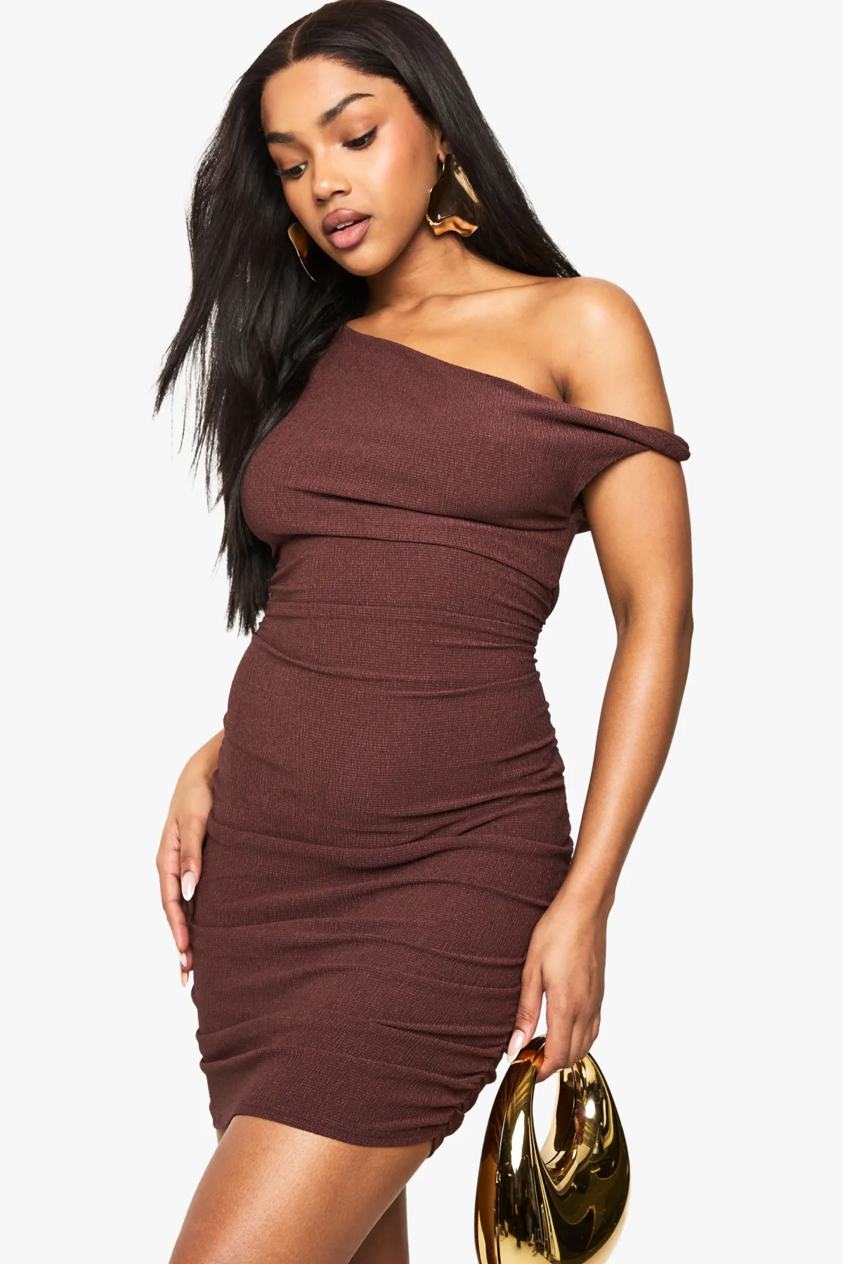 boohoo Robe mini texturée à drapé et à bretelles torsadées<Femme Looks Chocolat|Robes Moulantes