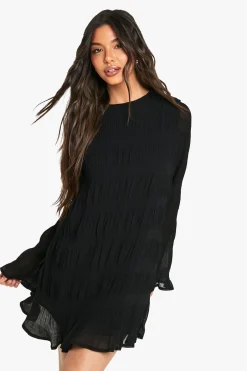 boohoo Robe mini texturée à manches longues évasées<Femme Robes À Manches Longues|Robes