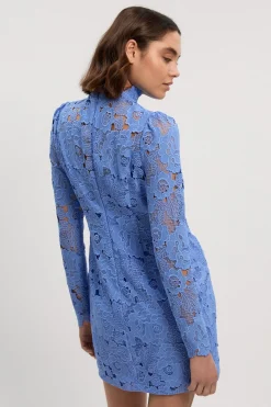 KarenMillen Robe mini tissée en dentelle guipure à col haut<Femme Satin Et Dentelle|Robes À Manches Longues