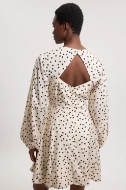 Robe Mini Tissée À Pois Avec Appliqués Et Épaules Dénudées
