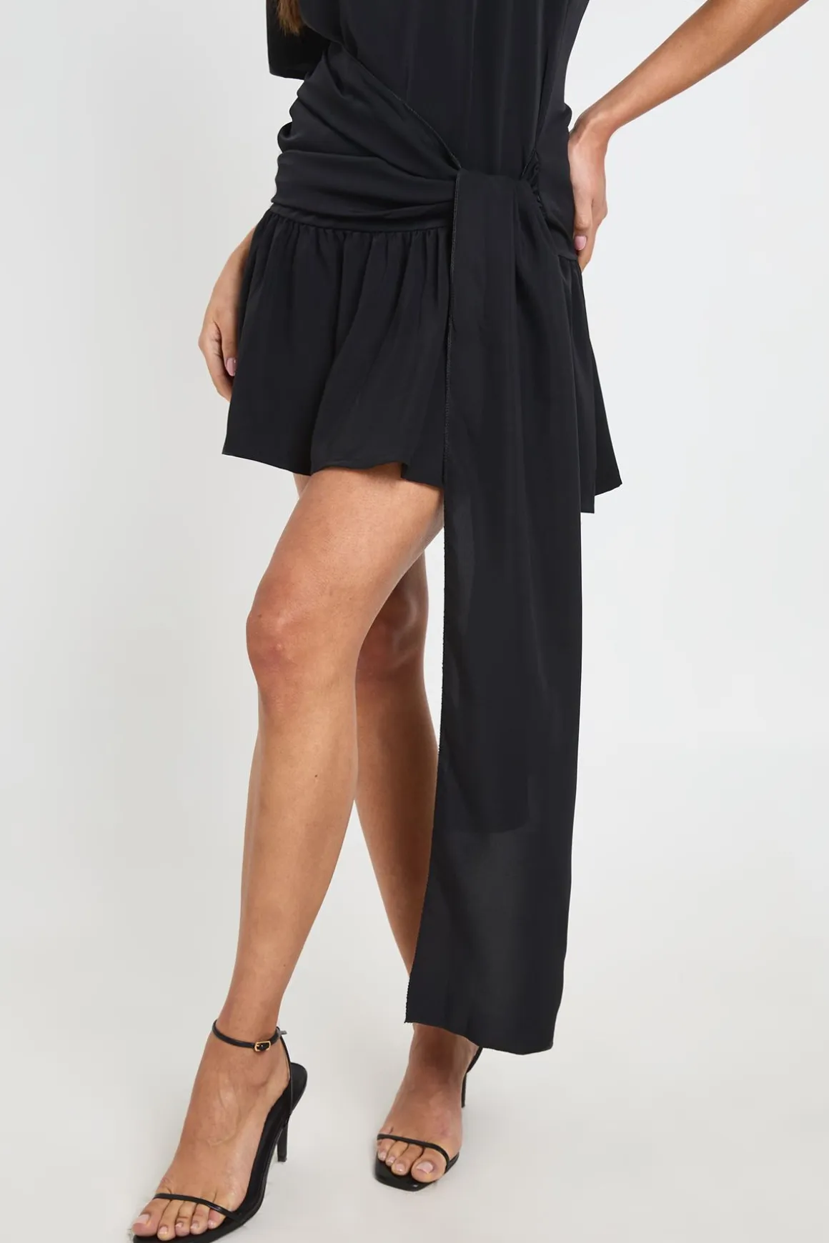 Robe Mini Tissée À Taille Nouée Et Ourlet Asymétrique
