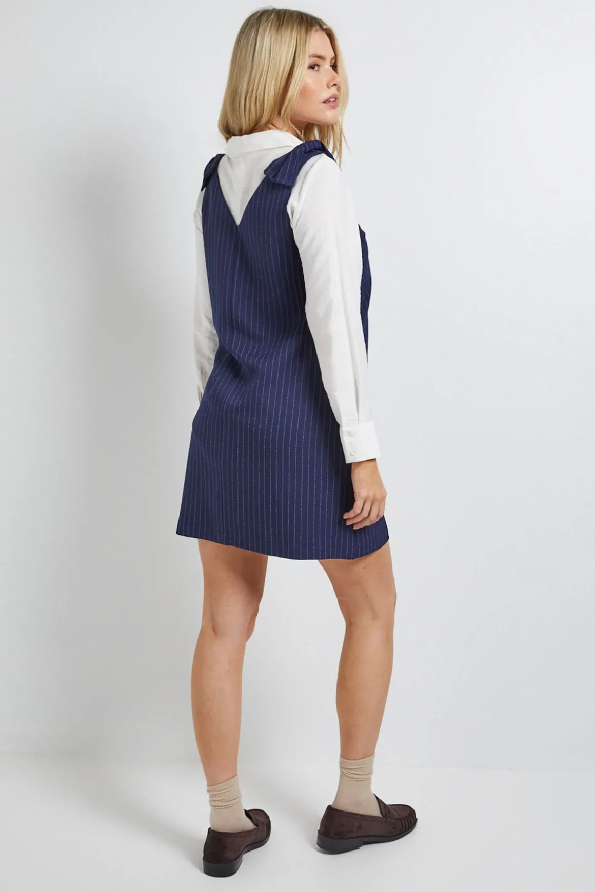 Robe Mini Trapèze à Rayures Fines avec Détail Nœud