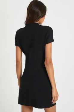 boohoo Robe Mini Tricotée À Col Montant Et Manches Courtes Pour Grandes Tailles<Femme Pulls Et Gilets|Toutes Les Mailles