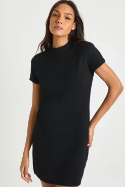 boohoo Robe Mini Tricotée À Col Montant Et Manches Courtes Pour Grandes Tailles<Femme Pulls Et Gilets|Toutes Les Mailles