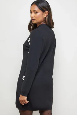 Robe Mini Tricotée Col Montant avec Nœud Devant