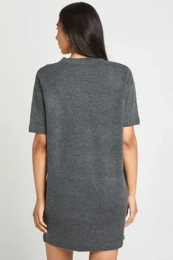 boohoo Robe Mini Tricotée À Col V Et Manches Courtes Pour Grandes Tailles<Femme Pulls Et Gilets|Toutes Les Mailles