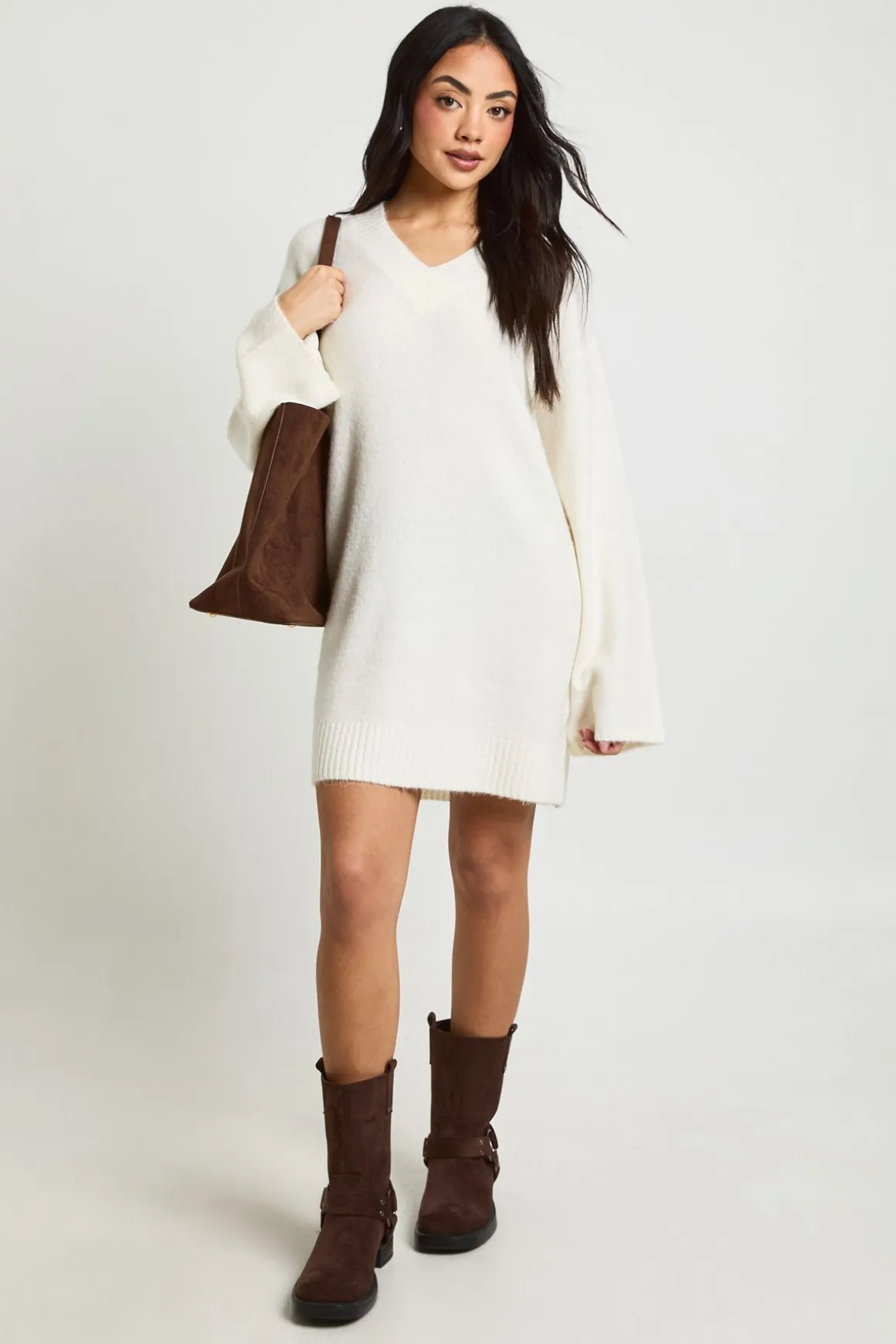 Robe Mini Tricotée à Col V Ultra Douce
