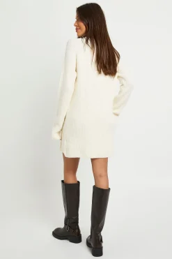 boohoo Robe mini tricotée à détails bouton<Femme Robes À Manches Longues|Robes