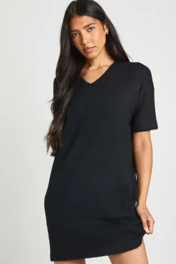 boohoo Robe Mini Tricotée Haute Avec Détails De Coutures Apparentes En Maille Douce<Femme Pulls Et Gilets|Toutes Les Mailles