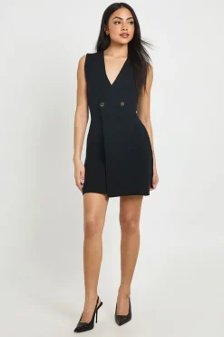 boohoo Robe Mini Tricotée À Manches Courtes Avec Boutons Dorés<Femme Toutes Les Robes|Robes