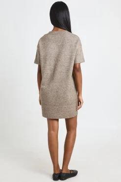 Robe Mini Tricotée À Manches Courtes Et Col En V