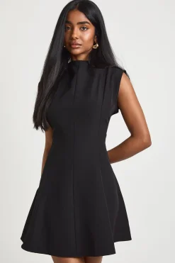 Robe Mini Évasée à Détails de Coutures