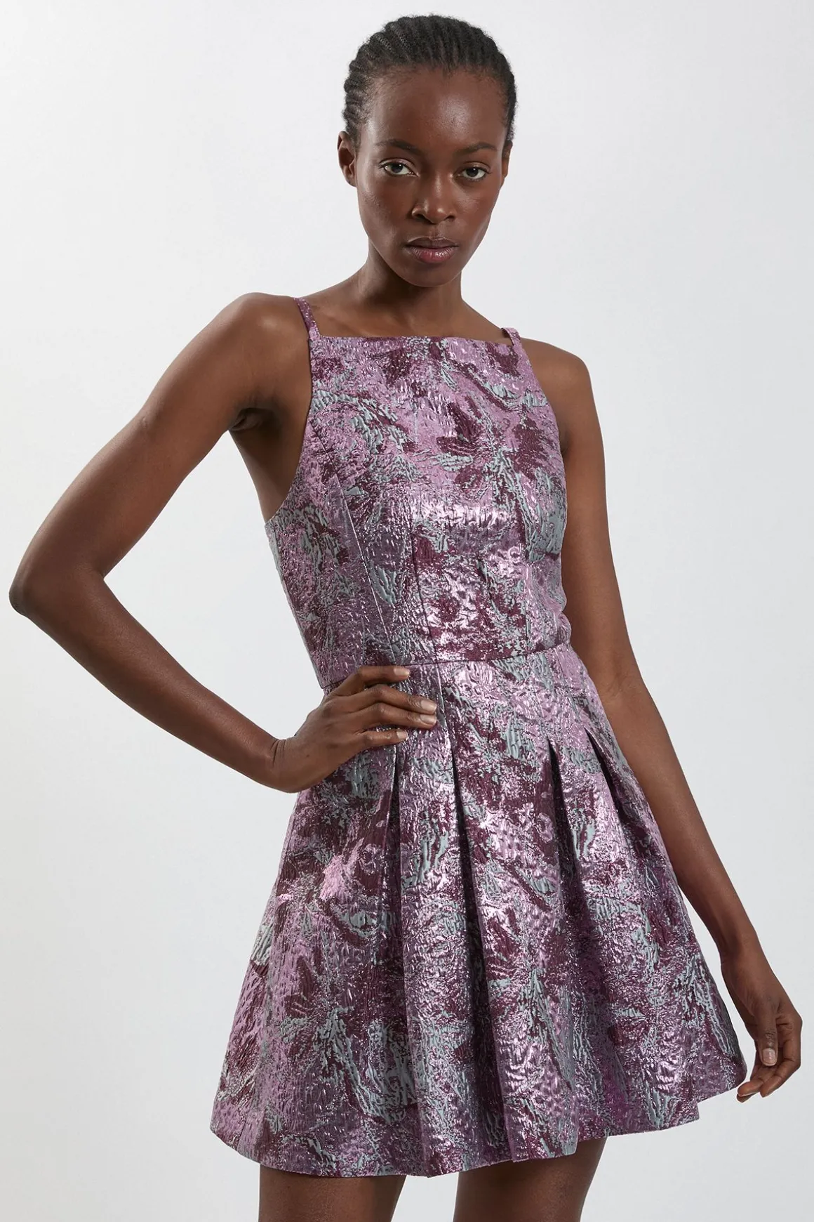 Robe Mini Évasée En Jacquard Façonné