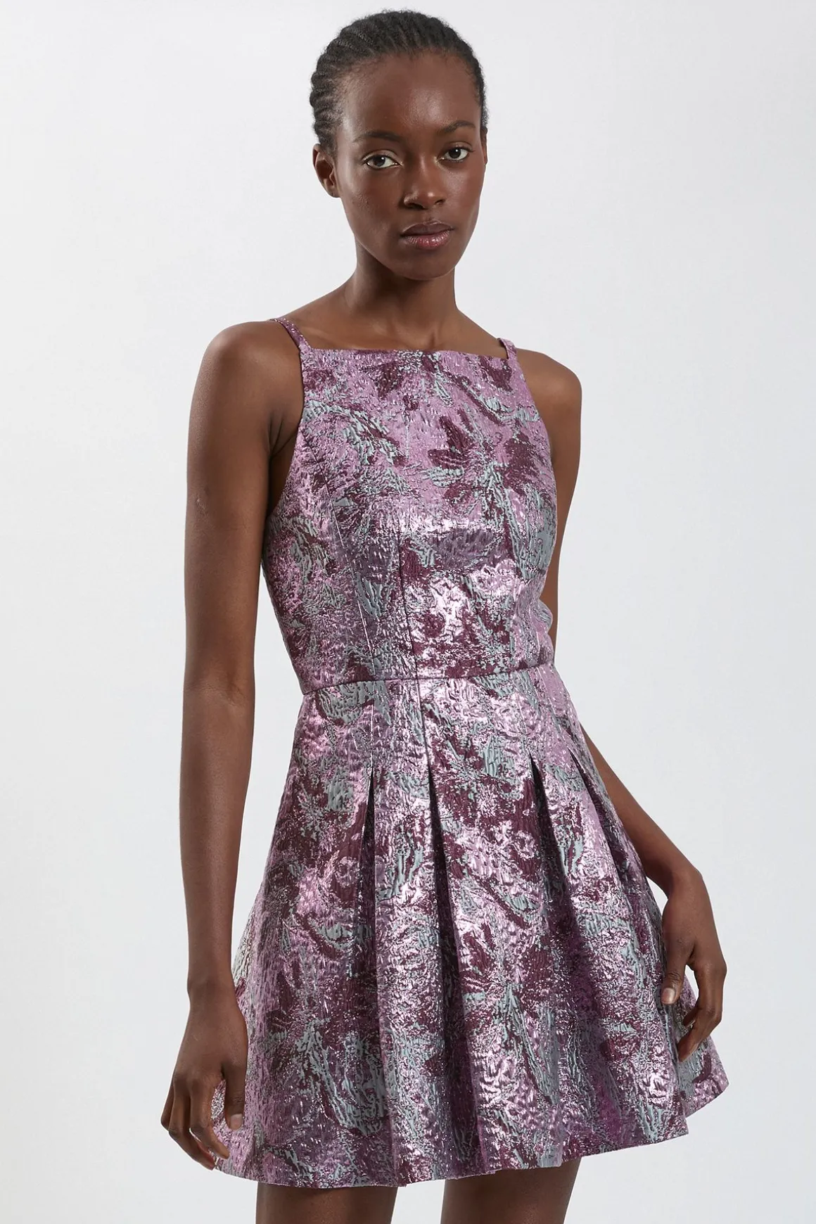 Robe Mini Évasée En Jacquard Façonné