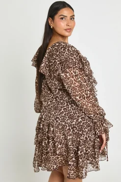 boohoo Robe Mini À Volants En Mousseline Fleurie Plus<Femme Robes Patineuses|Robes À Manches Longues