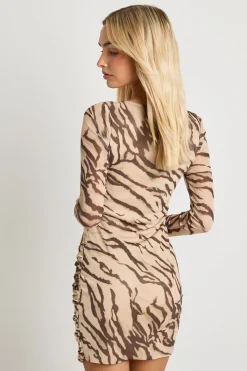 boohoo Robe moulante à imprimé animal, col carré, en mesh froncé<Femme Robes Moulantes|Robes À Manches Longues