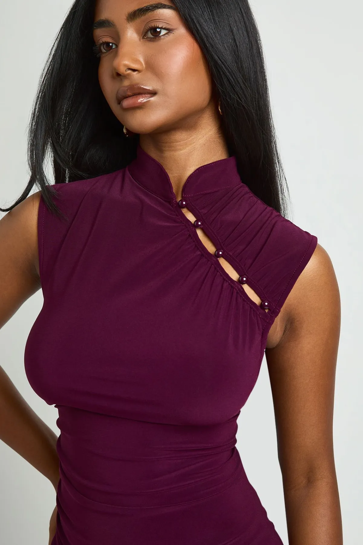 boohoo Robe Moulante Mini Col Montant Avec Détail Boutonné Et Fronces<Femme Robes Moulantes|Robes