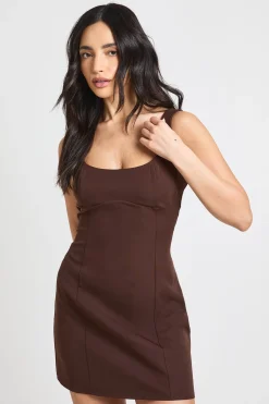 Robe Moulante Mini À Détails De Coutures