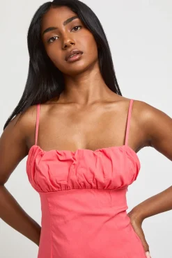 boohoo Robe Moulante Mini En Bengaline À Bustier Froncé<Femme Robes Patineuses|Robes