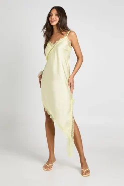 Robe Nuisette Asymétrique En Satin Et Dentelle