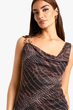 Robe nuisette croco à col bénitier
