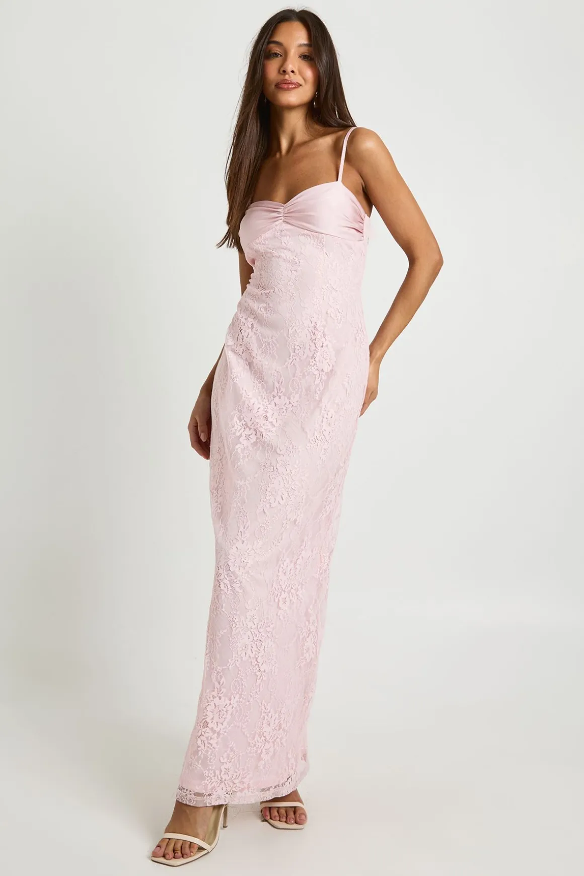 Robe nuisette en dentelle mixte