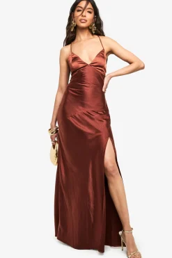 Robe nuisette maxi en satin à dos croisé