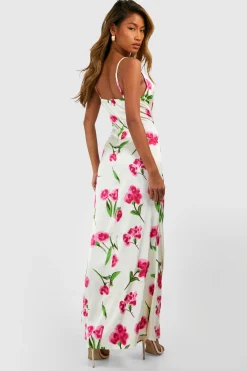 Robe nuisette mi-longue en satin floral à encolure drapée