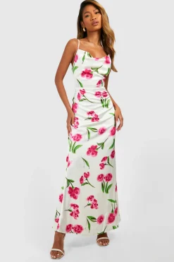 Robe nuisette mi-longue en satin floral à encolure drapée