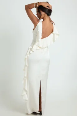 Robe Nuisette Satinée Mate À Volant Au Dos