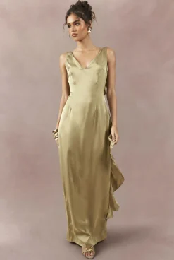 Robe Nuisette Satinée Mate À Volant Au Dos