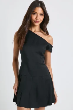 boohoo Robe patineuse asymétrique plissée à ourlet tombé<Femme Robes Patineuses|Robes