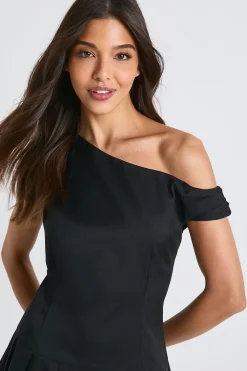 boohoo Robe patineuse asymétrique plissée à ourlet tombé<Femme Robes Patineuses|Robes