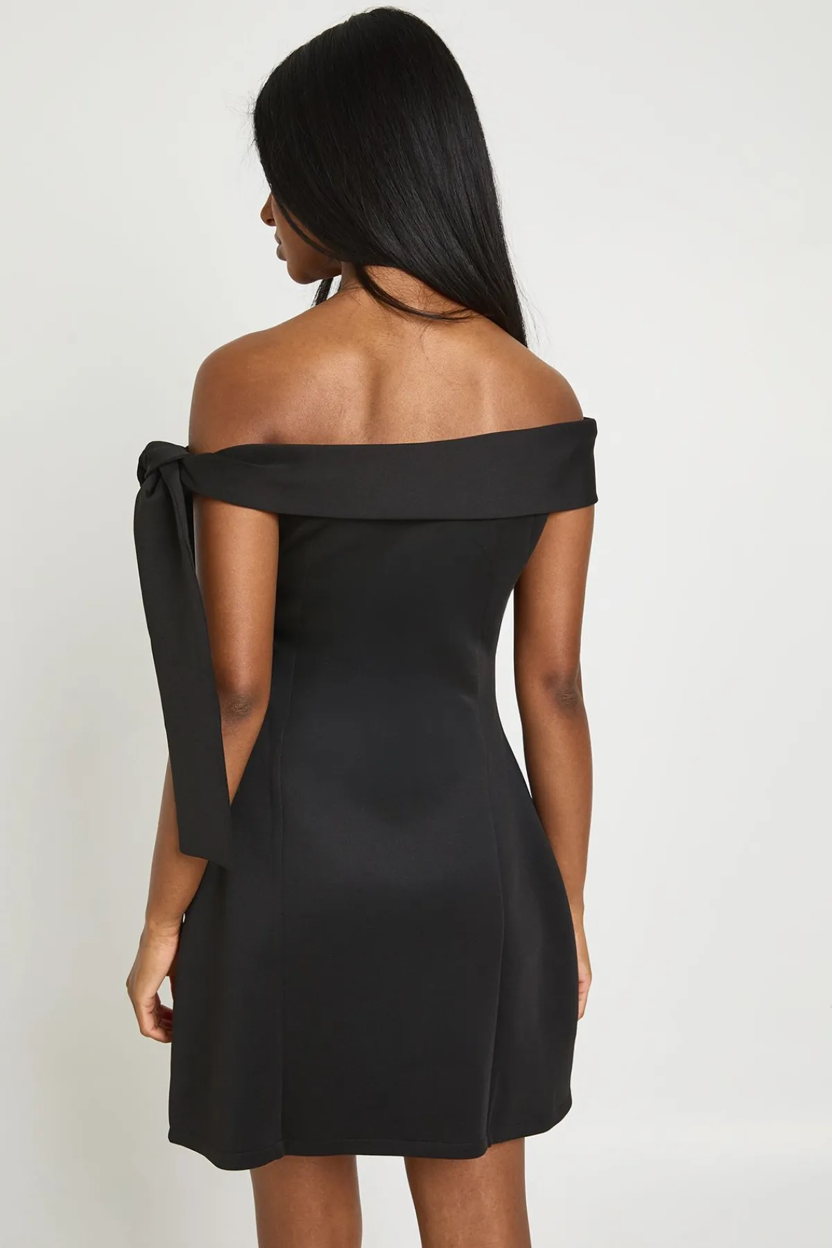 boohoo Robe Patineuse Bardot Avec Détail Nœud Aux Épaules<Femme Robes Patineuses|Robes