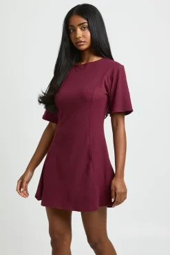 boohoo Robe Patineuse Basique À Manches Courtes En Jersey Supersoft<Femme Robes Patineuses|Basiques