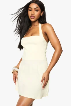 boohoo Robe patineuse Bengaline à encolure carrée<Femme Robes|Robes De Soirée