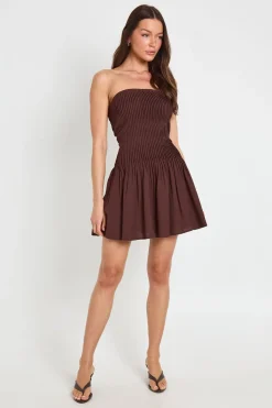 boohoo Robe Patineuse Bustier Plissée En Lin<Femme Looks Chocolat|Robes Patineuses